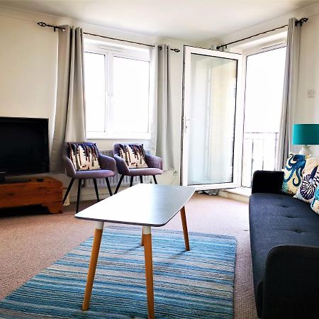 Marina Living With Parking, Balcony, Quiet And Secure Lejlighed Brighton Eksteriør billede