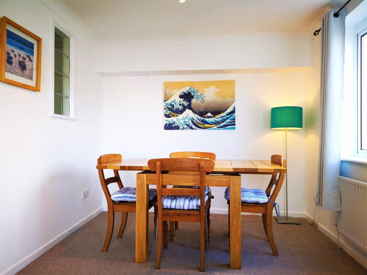 Marina Living With Parking, Balcony, Quiet And Secure Lejlighed Brighton Eksteriør billede