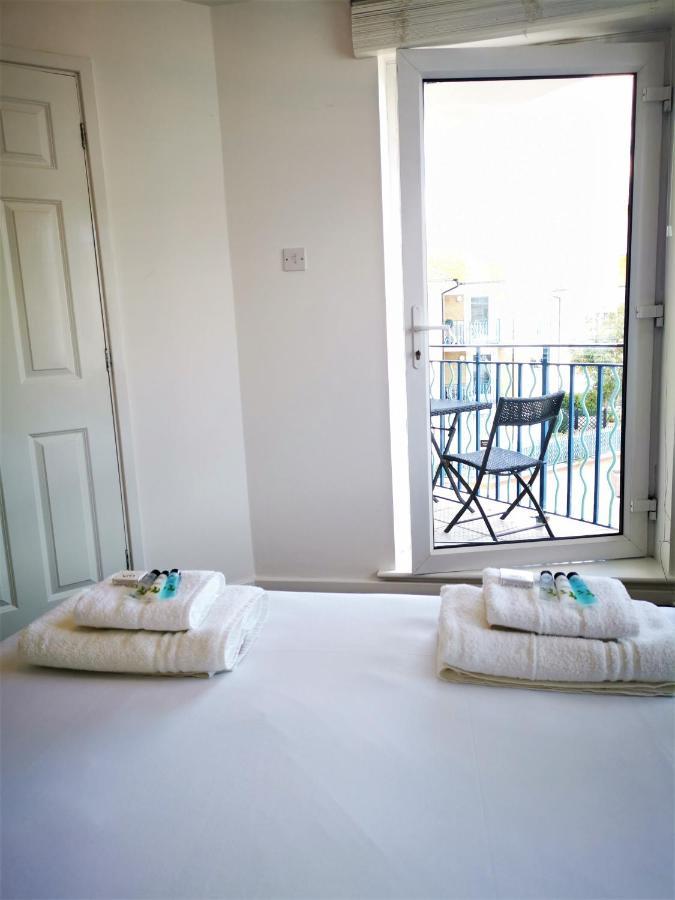 Marina Living With Parking, Balcony, Quiet And Secure Lejlighed Brighton Eksteriør billede