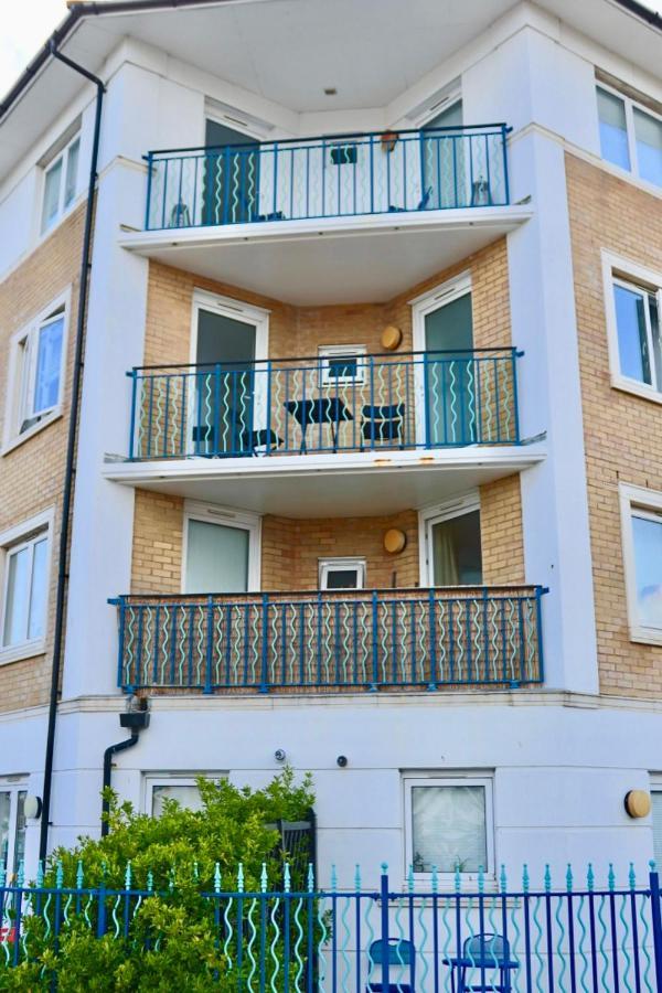 Marina Living With Parking, Balcony, Quiet And Secure Lejlighed Brighton Eksteriør billede